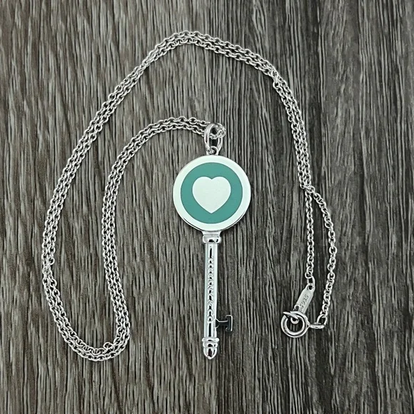 Blue enamel heart key necklace - Picture 2 of 10